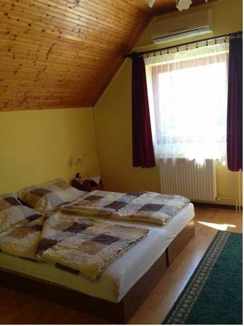Imagen general del Hotel K&eacute;k Lag&uacute;na Vend&eacute;gh&aacute;z. Foto 7