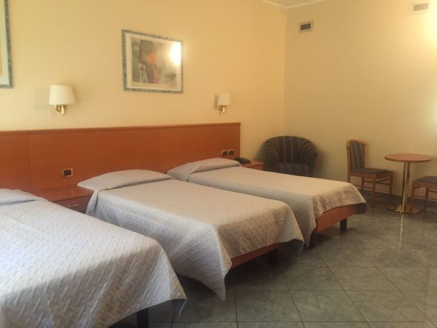 Imagen de la habitación del Hotel Keb. Foto 9