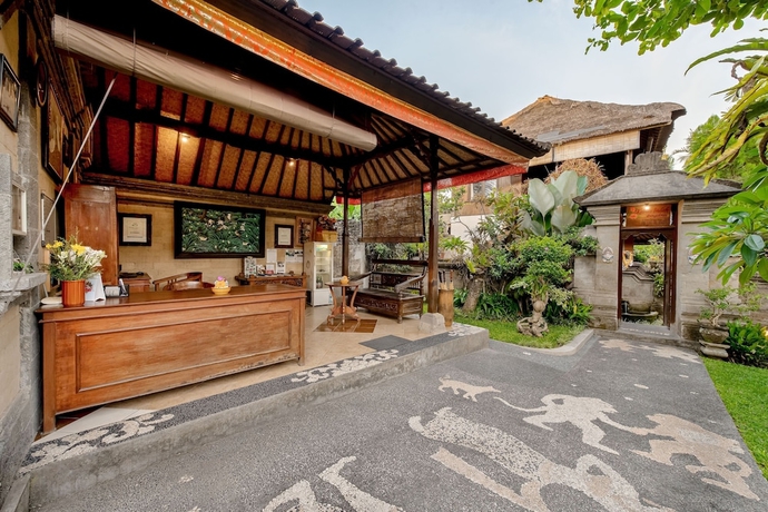 Imagen de los interiores del Hotel Kebun Indah. Foto 16