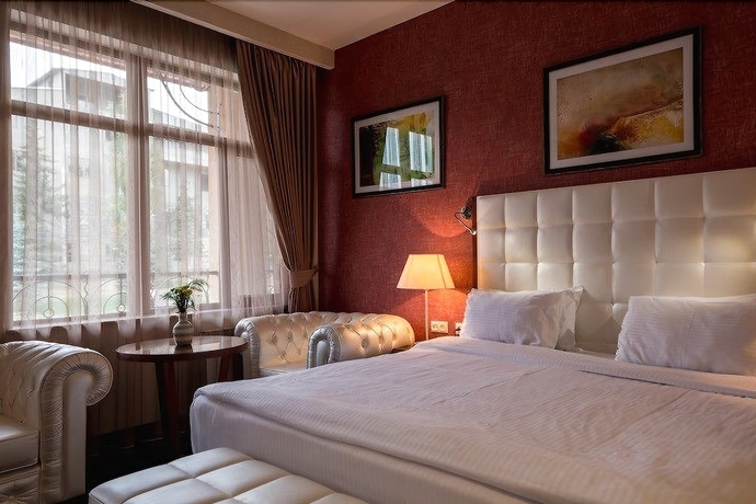 Imagen de la habitación del Hotel Kecharis and Resort. Foto 3