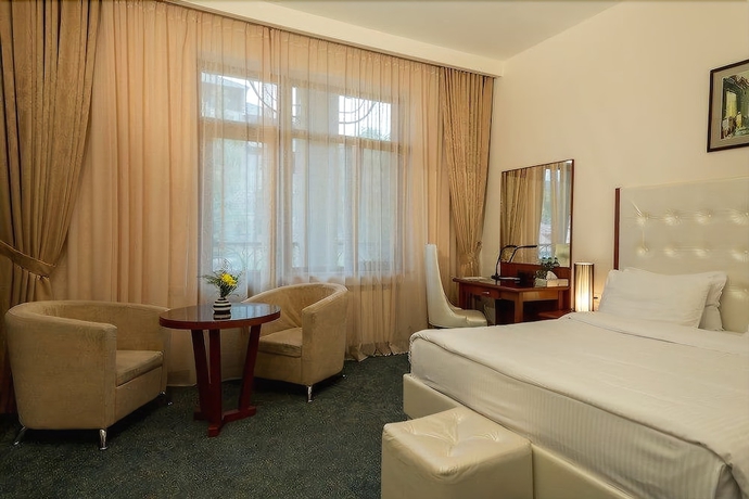 Imagen de la habitación del Hotel Kecharis and Resort. Foto 6