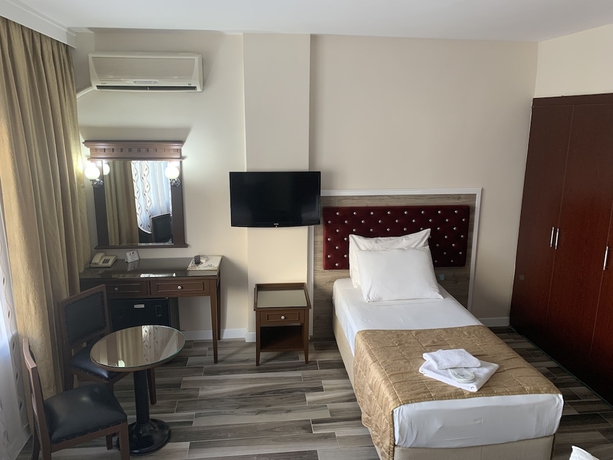 Imagen de la habitación del Hotel Kecik. Foto 12