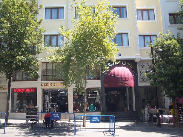 Imagen del bar/restaurante del Hotel Kecik. Foto 5