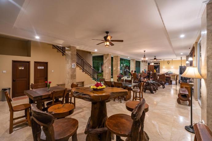 Imagen del bar/restaurante del Hotel Kecik Inn. Foto 3