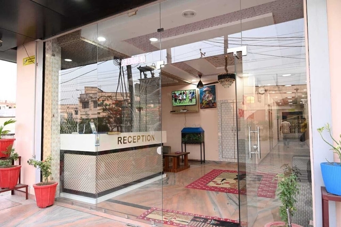 Imagen de los interiores del Hotel Kedar Ganga. Foto 16