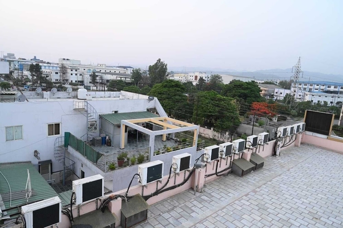 Imagen de la habitación del Hotel Kedar Ganga. Foto 11