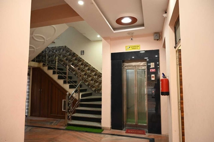 Imagen general del Hotel Kedar Ganga. Foto 8