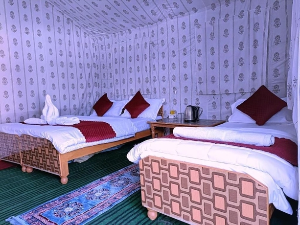 Imagen de la habitación del Hotel Kedarnath Eco Resort. Foto 6