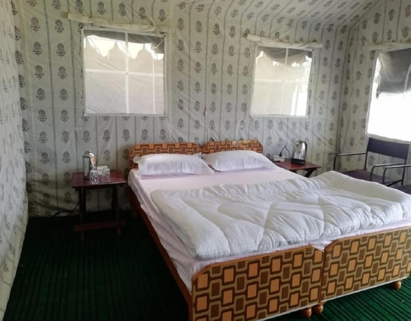 Imagen de la habitación del Hotel Kedarnath Eco Resort. Foto 7