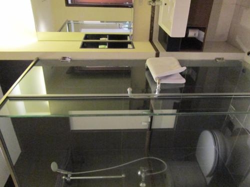 Imagen de la habitación del Hotel Kedaton, Bandung. Foto 6