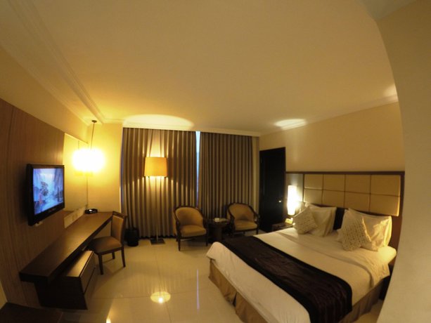 Imagen de la habitación del Hotel Kedaton, Braga. Foto 4