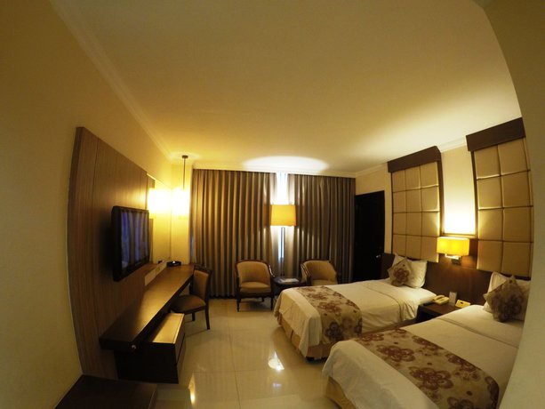 Imagen de la habitación del Hotel Kedaton, Braga. Foto 16