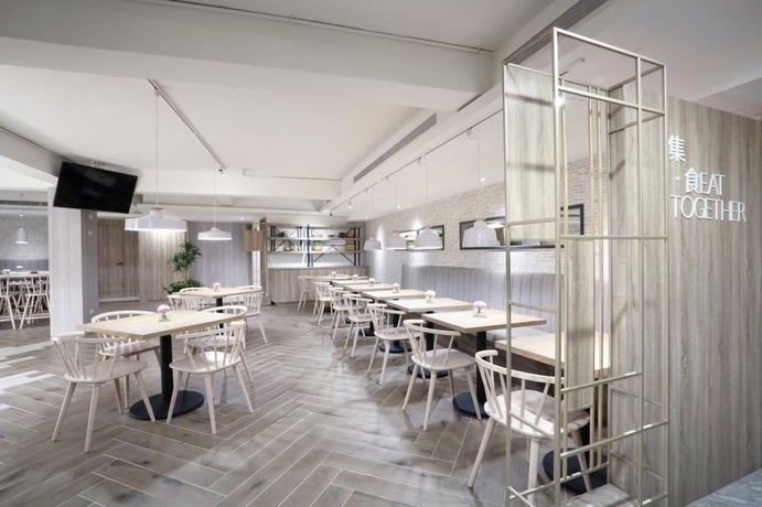Imagen del bar/restaurante del Hotel Keebe. Foto 4