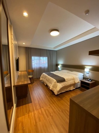 Imagen de la habitación del Hotel Keep Su&iacute;tes. Foto 19