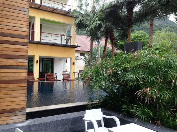 Imagen de la piscina del Hotel Keeree Ele Resort. Foto 16