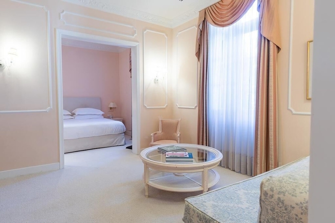 Imagen de la habitación del Hotel Kefalari Suites. Foto 14