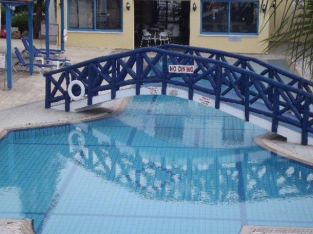 Imagen general del Hotel Kefalonitis Apartments. Foto 3