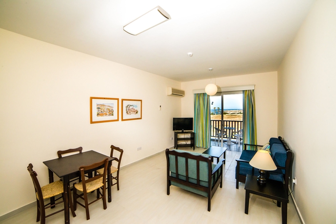 Imagen de los interiores del Hotel Kefalos Beach Tourist Village. Foto 16