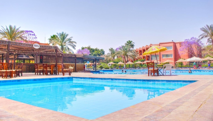 Imagen de la piscina del Hotel Kefi Palmera Beach Resort El Sokhna - Family Only. Foto 18