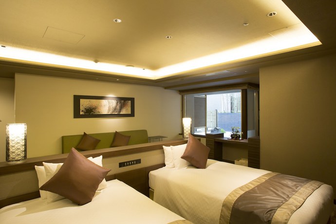 Imagen de la habitación del Hotel Keihan Kyoto Grande. Foto 10