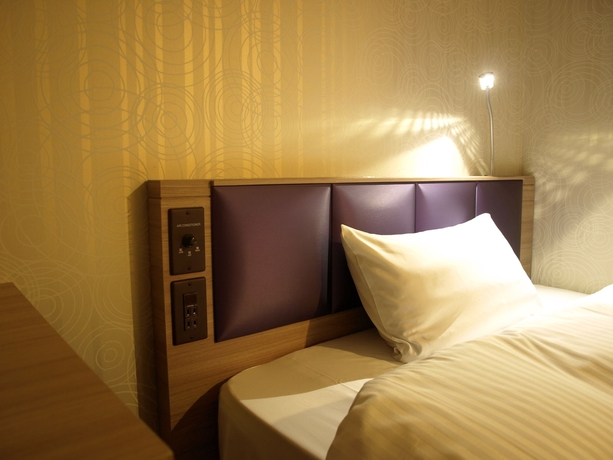 Imagen de la habitación del Hotel Keihan Tenmabashi. Foto 9