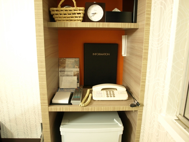 Imagen de la habitación del Hotel Keihan Tenmabashi. Foto 11
