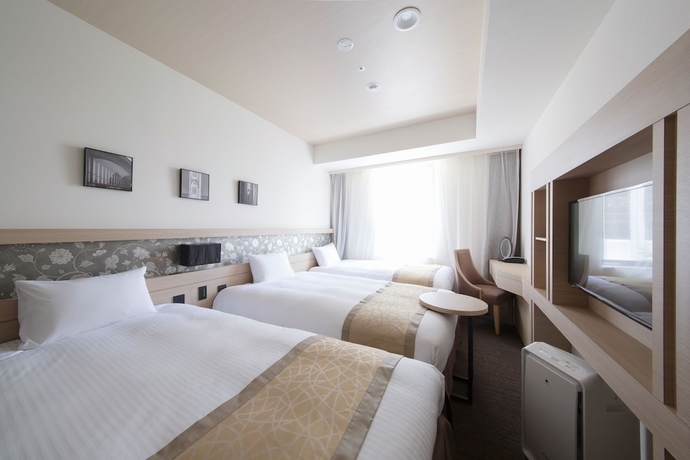 Imagen de la habitación del Hotel Keihan Yodoyabashi. Foto 2