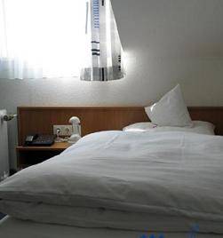 Imagen de la habitación del Hotel Keil. Foto 10