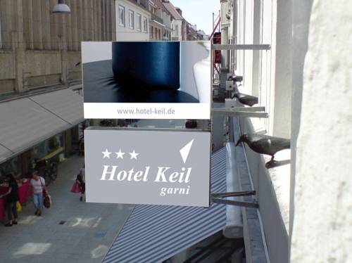 Imagen de la habitación del Hotel Keil. Foto 15