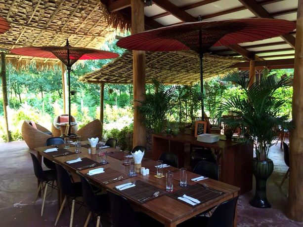 Imagen del bar/restaurante del Hotel Keinnara Hpa An. Foto 1