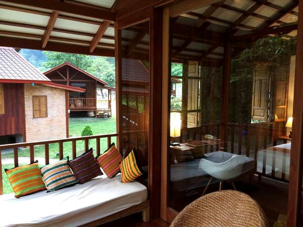 Imagen del bar/restaurante del Hotel Keinnara Hpa An. Foto 2