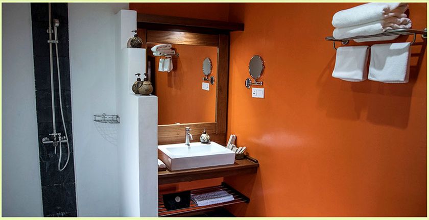 Imagen de la habitación del Hotel Keinnara Hpa An. Foto 7