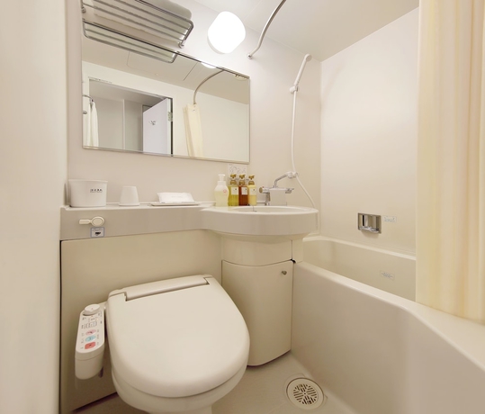 Imagen de la habitación del Hotel Keio Presso Inn Kudanshita. Foto 13