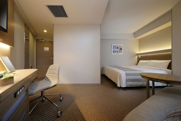 Imagen de la habitación del Hotel Keio Presso Inn Otemachi. Foto 5