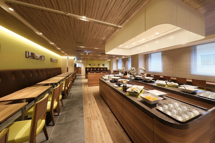 Imagen del bar/restaurante del Hotel Keio Presso Inn Tokyo Station Yaesu. Foto 3