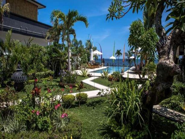 Imagen general del Hotel Kelapa Lovina Beach Villa. Foto 2