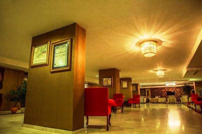 Imagen de los interiores del Hotel Kelesler Park. Foto 18