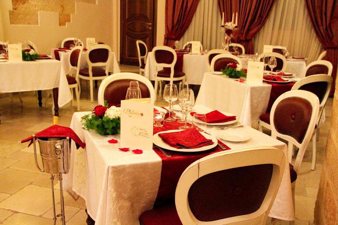 Imagen del bar/restaurante del Hotel Kelina Charme. Foto 1