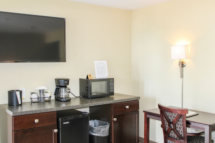 Imagen de la habitación del Hotel Kelleys Island Venture Resort. Foto 5