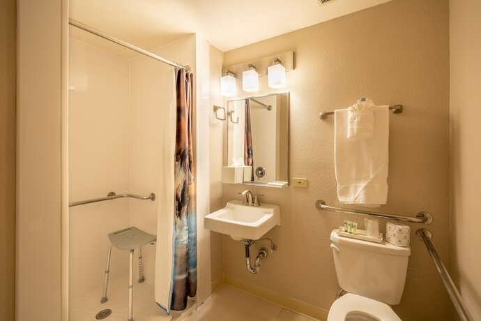 Imagen general del Hotel Kellogg West Conference Center And. Foto 3