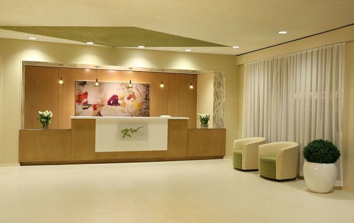 Imagen general del Hotel Kellogg West Conference Center And. Foto 11
