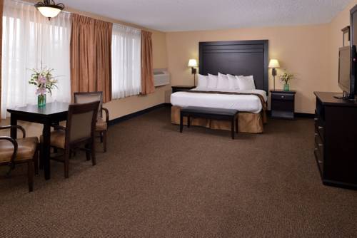 Imagen de la habitación del Hotel Kelly Inn Billings Montana. Foto 9