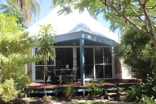 Imagen de la habitación del Hotel Kellys Beach Resort. Foto 1