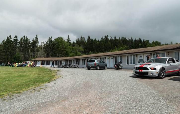 Imagen de los exteriores del Hotel Kelly\'s View Motel. Foto 20