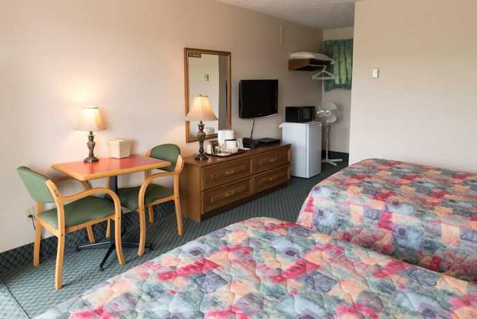 Imagen de la habitación del Hotel Kelly\'s View Motel. Foto 19