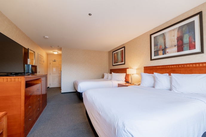 Imagen de la habitación del Hotel Kelowna and Conference Centre. Foto 10