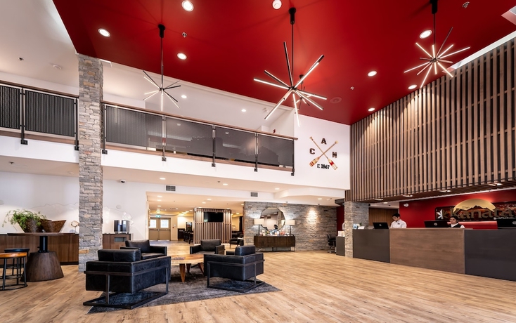 Imagen de los interiores del Hotel Kelowna and Conference Centre. Foto 16