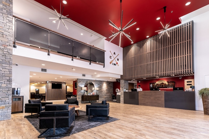Imagen de los interiores del Hotel Kelowna and Conference Centre. Foto 17