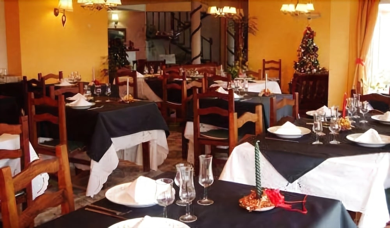 Imagen del bar/restaurante del Hotel Kelta. Foto 10