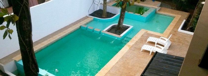 Imagen de la piscina del Hotel Kelta Puerto Iguazu. Foto 19